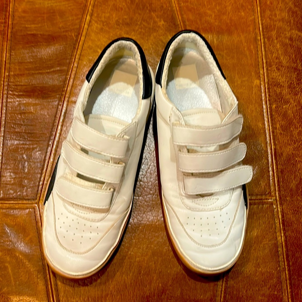 Dolce Vita sneakers